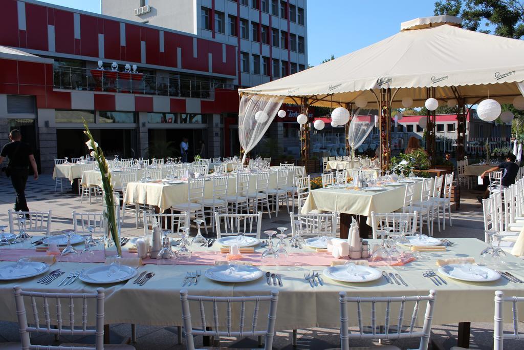 Teodora Palace Hotel Ruse Exterior foto